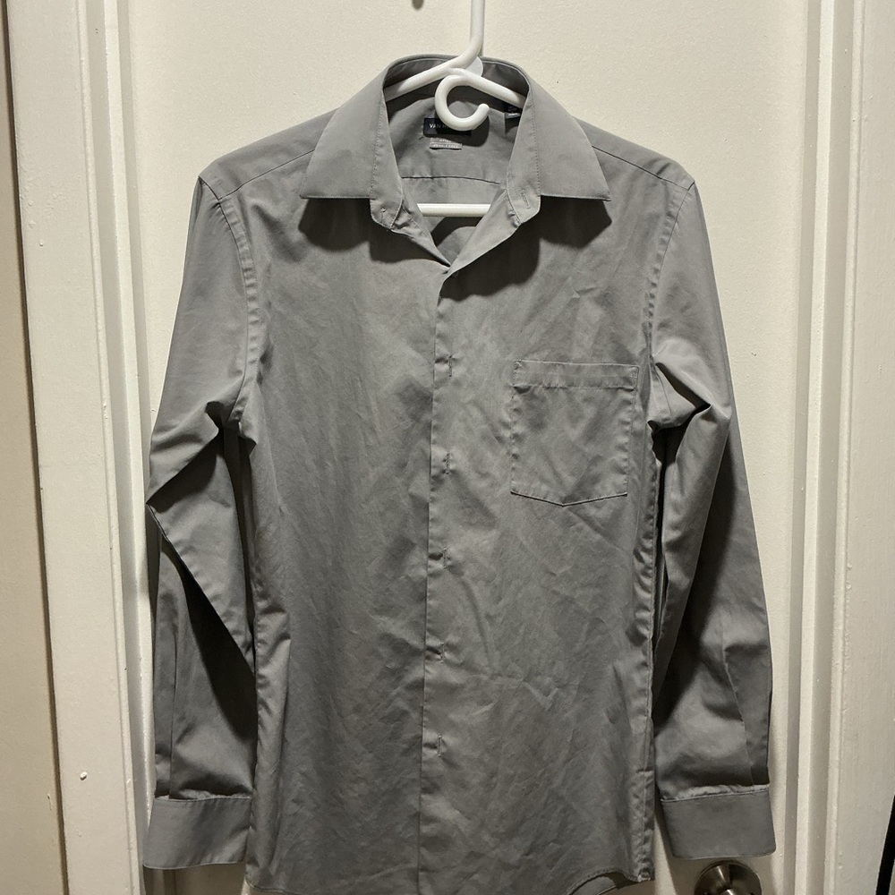 Van Heusen Men's Casual Gray Button Down Shirt